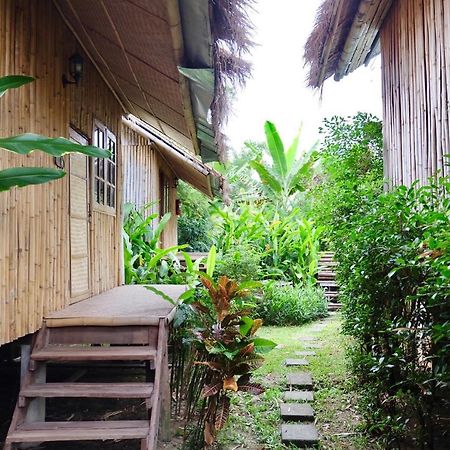 Lanna House Lanna Hut Chiangmai Bed & Breakfast Chiang Mai Exterior foto